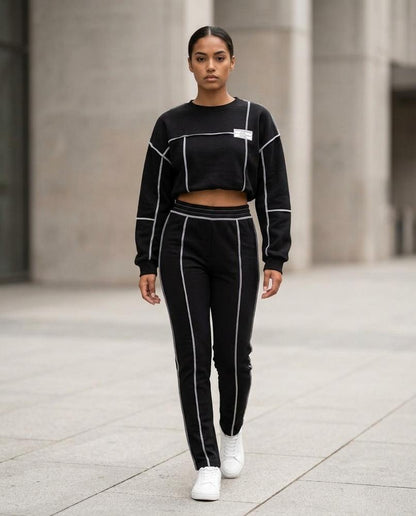 Statement Street - Yovel | Kurz-geschnittener Kontrastgesteppter Anzug Damen