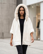 Statement Street - Vusan | Weit Geschnittene Pelzbesetzte Jacke Damen